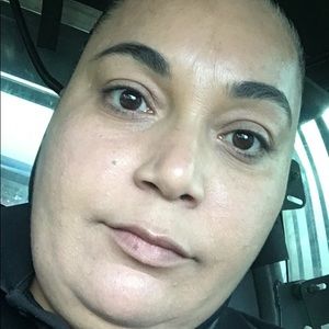 Meet your Posher, Eva